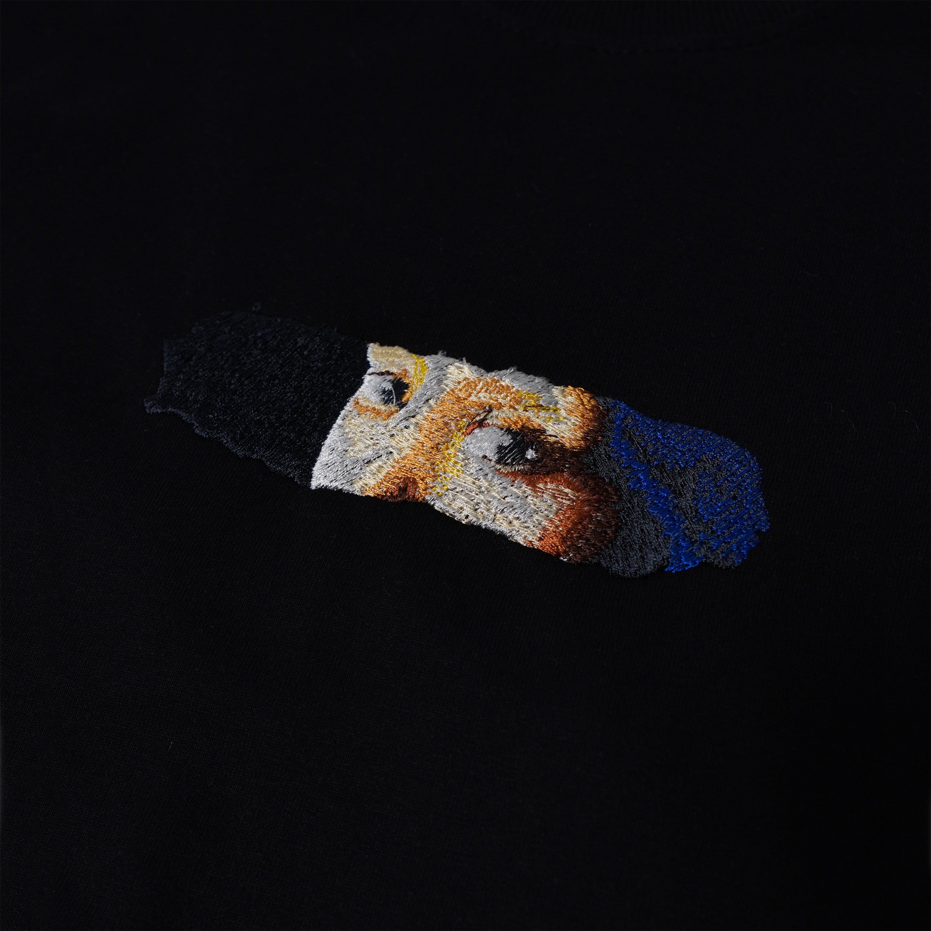 GIRL WITH A PEARL EARRING GAZE T-SHIRT