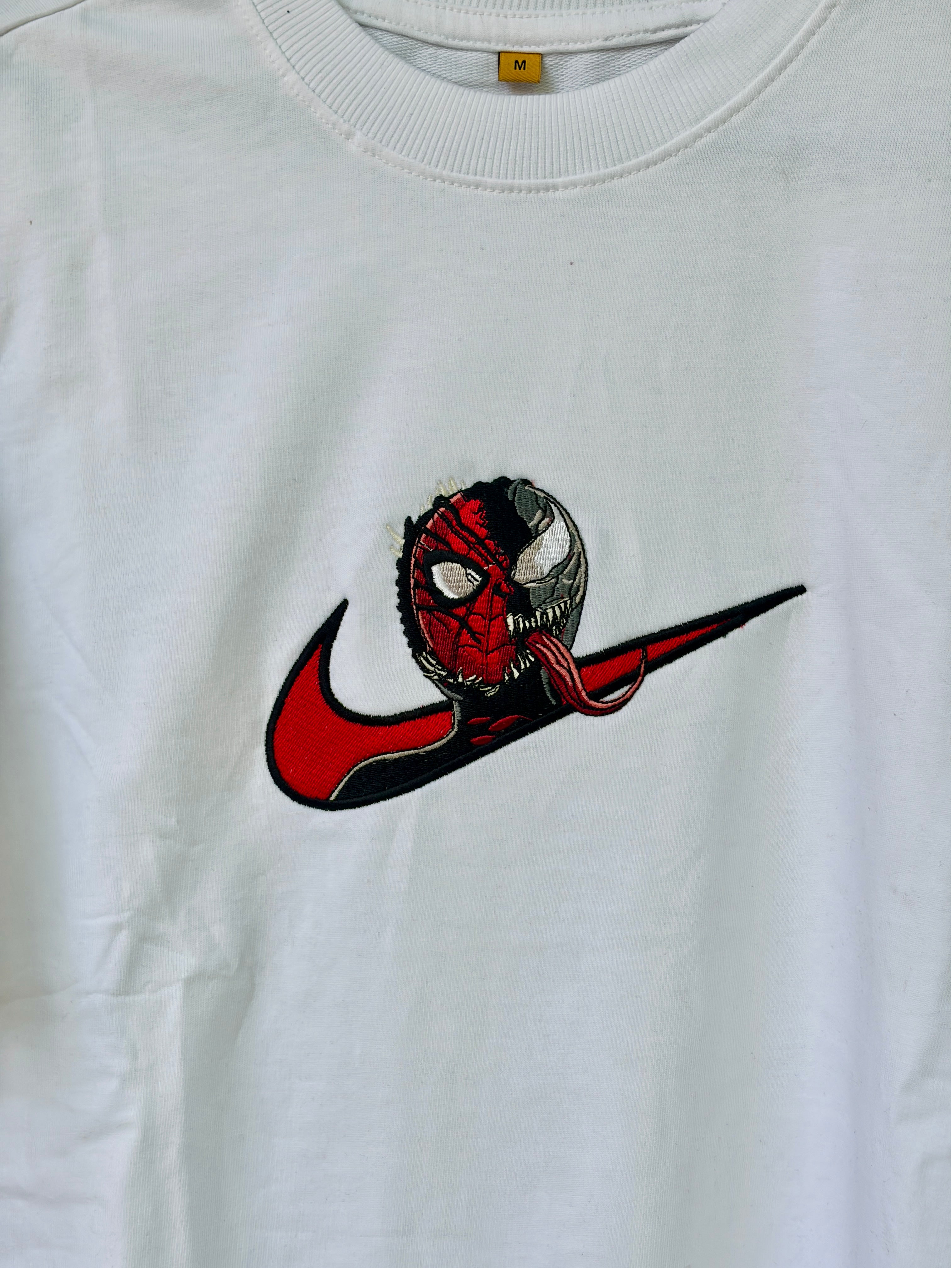 SPIDERMAN X VENOM EMBROIDERED TSHIRT