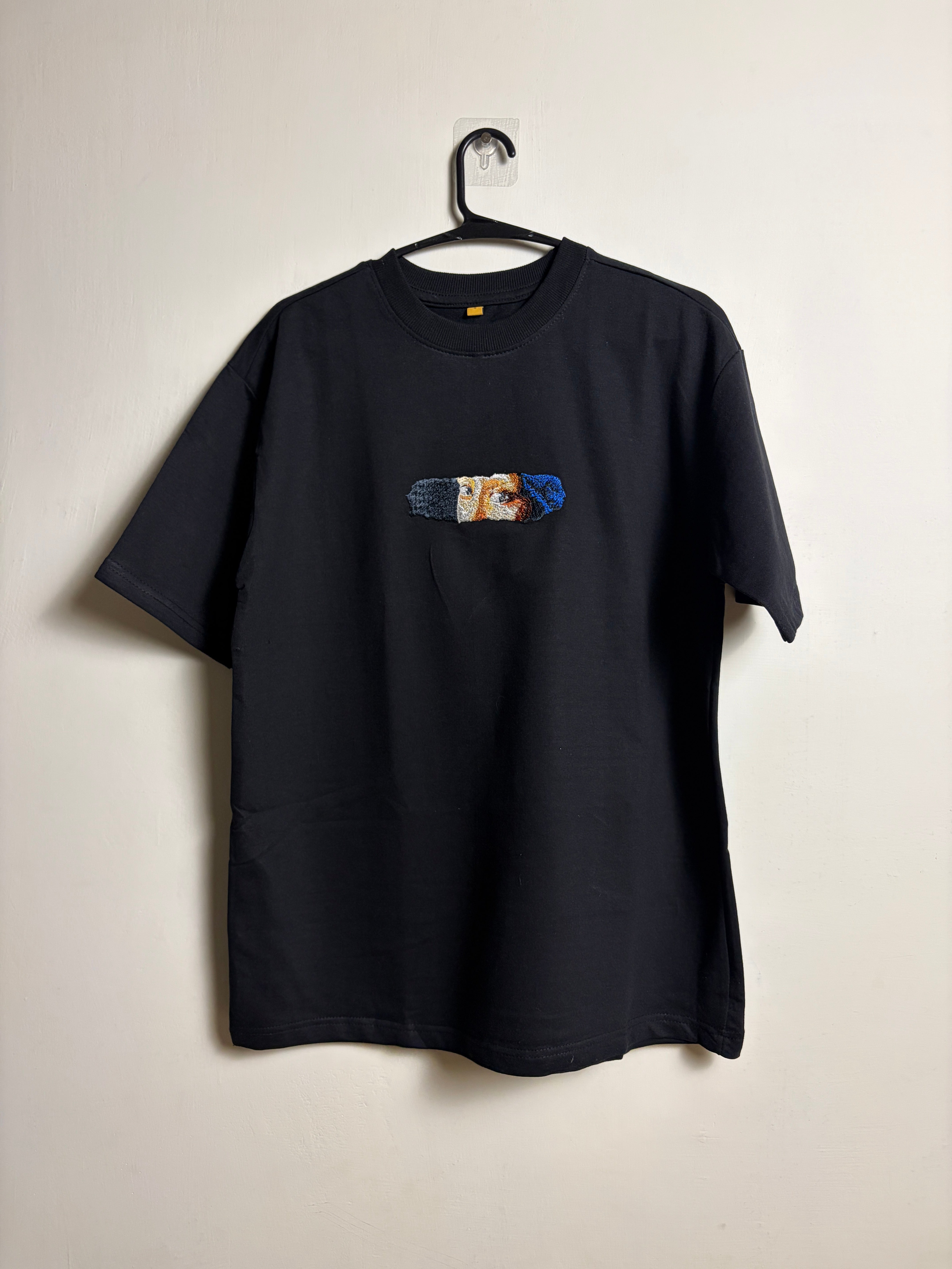 GIRL WITH A PEARL EARRING GAZE T-SHIRT